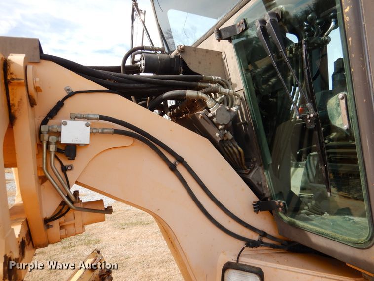 image for item DN5404 Champion 720A  VHP motor grader