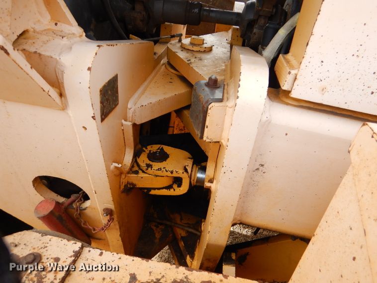 image for item DN5404 Champion 720A  VHP motor grader