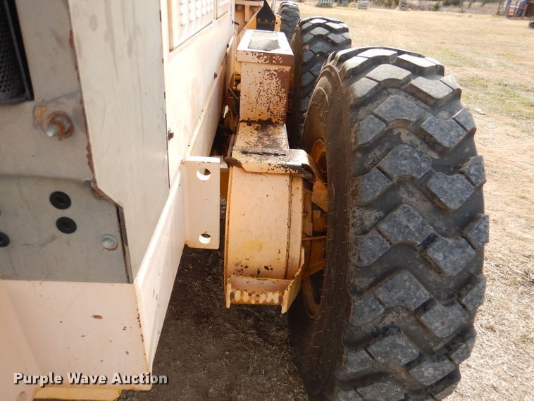 image for item DN5404 Champion 720A  VHP motor grader