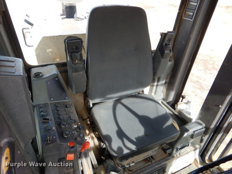 image for item DN5404 Champion 720A  VHP motor grader