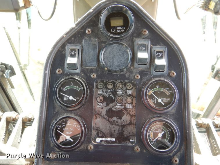 image for item DN5404 Champion 720A  VHP motor grader