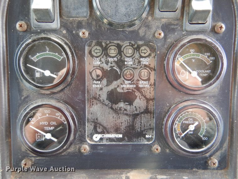 image for item DN5404 Champion 720A  VHP motor grader