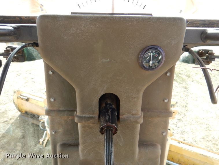 image for item DN5404 Champion 720A  VHP motor grader