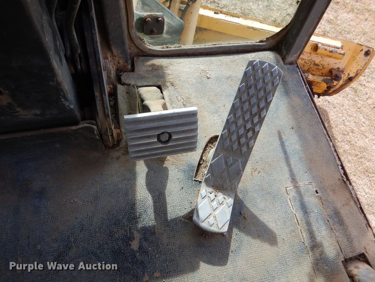 image for item DN5404 Champion 720A  VHP motor grader