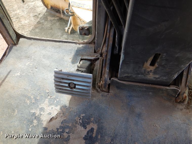 image for item DN5404 Champion 720A  VHP motor grader