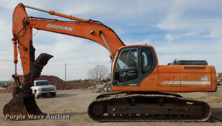 image for item DN5406 2007 Doosan DX255LC  excavator