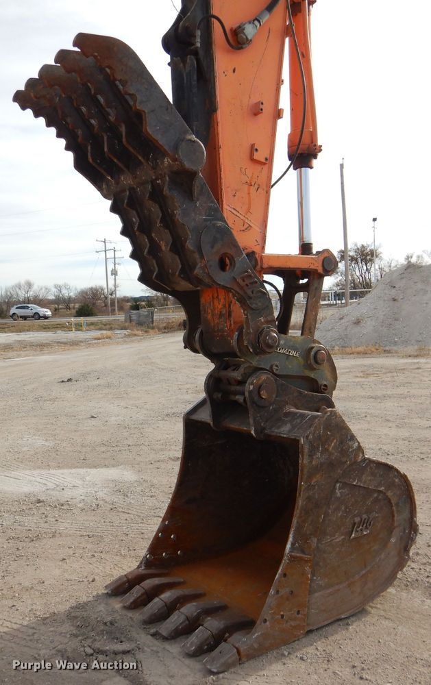 image for item DN5406 2007 Doosan DX255LC  excavator