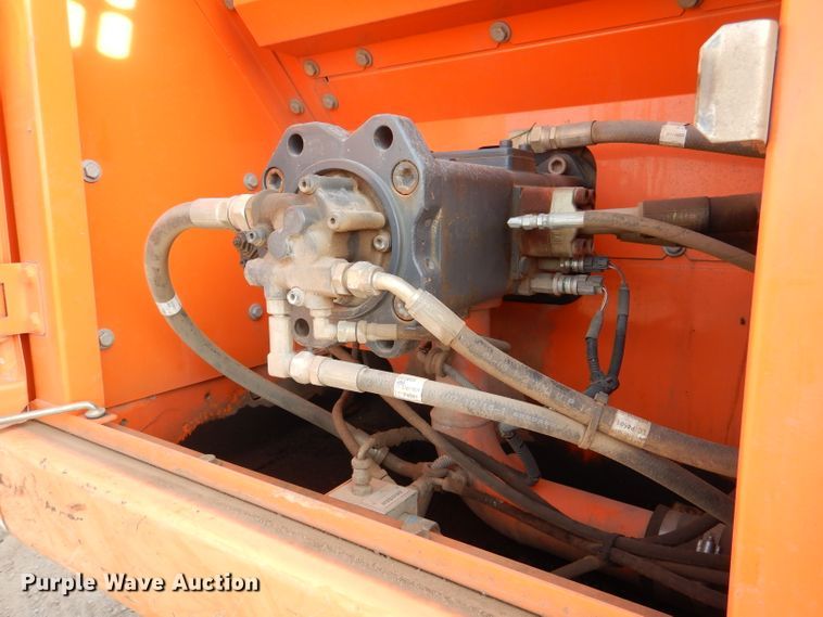 image for item DN5406 2007 Doosan DX255LC  excavator