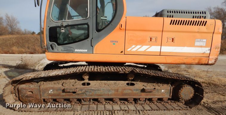image for item DN5406 2007 Doosan DX255LC  excavator