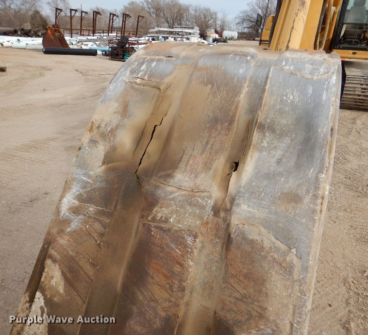 image for item DN5422 2000 Caterpillar 325BL  excavator