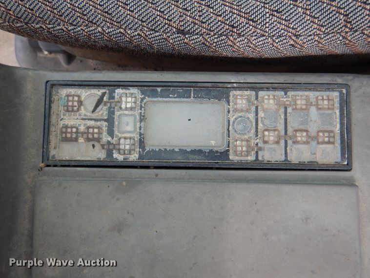 image for item DN5422 2000 Caterpillar 325BL  excavator