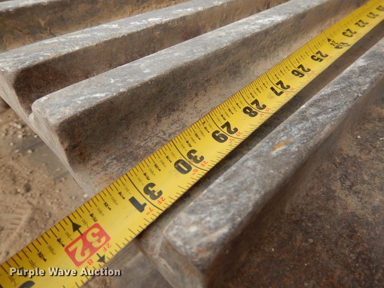 image for item DN5422 2000 Caterpillar 325BL  excavator