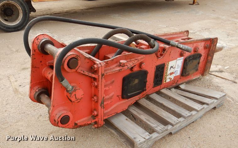 image for item DN5423 NPK E-208  breaker