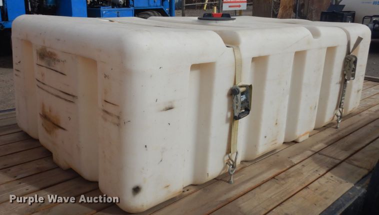 image for item DN6255 2001 Diamond T  equipment trailer with pressure washer