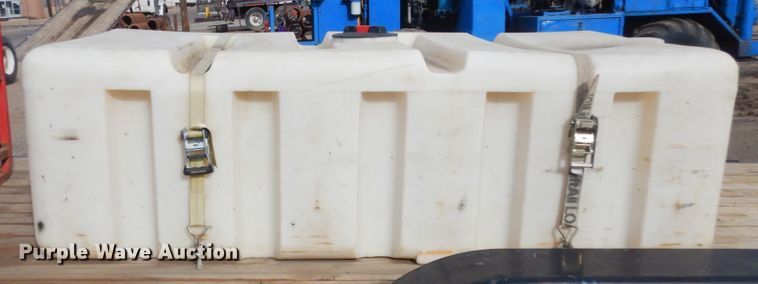 image for item DN6255 2001 Diamond T  equipment trailer with pressure washer