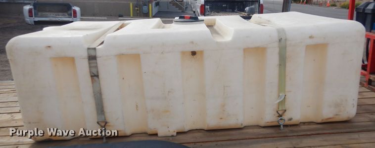 image for item DN6255 2001 Diamond T  equipment trailer with pressure washer