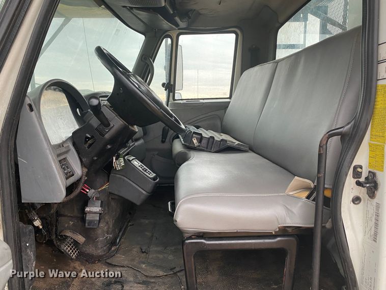 image for item DN6604 2007 International 4300  forestry bucket truck