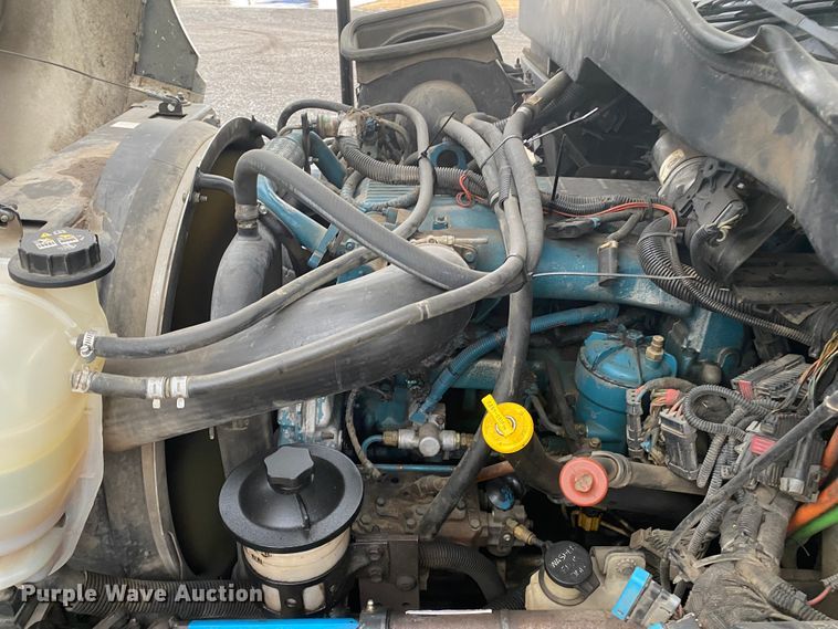 image for item DN6604 2007 International 4300  forestry bucket truck