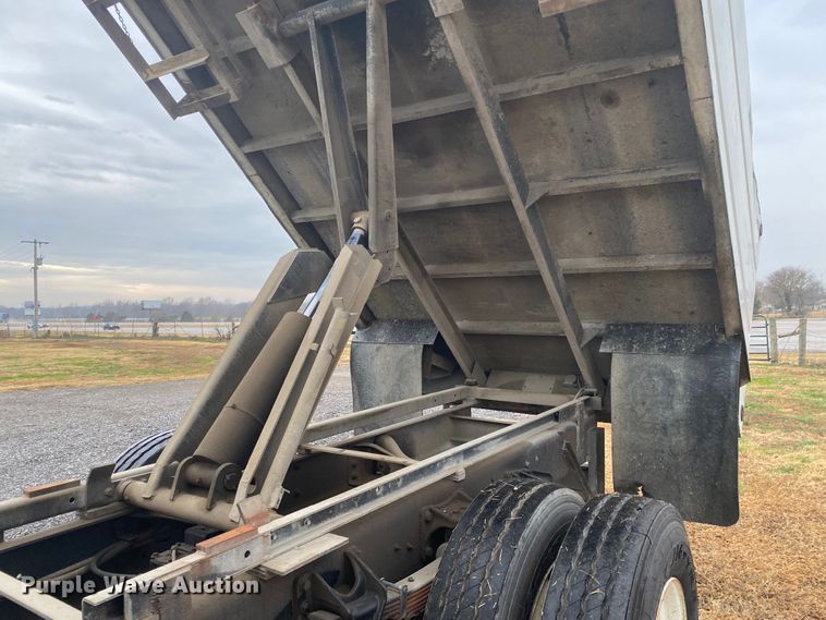 image for item DN6604 2007 International 4300  forestry bucket truck