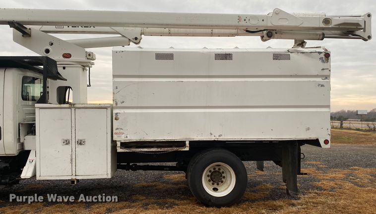 image for item DN6604 2007 International 4300  forestry bucket truck