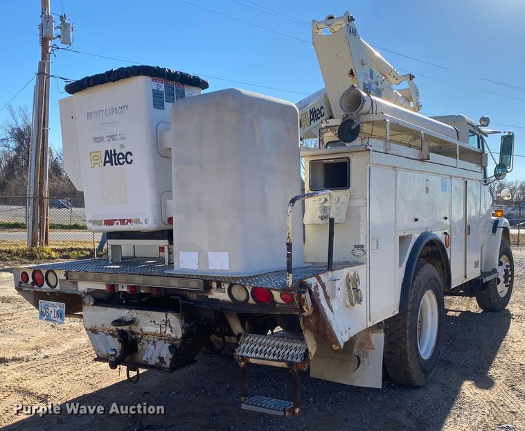 image for item DN6605 1999 Freightliner FL60  bucket truck