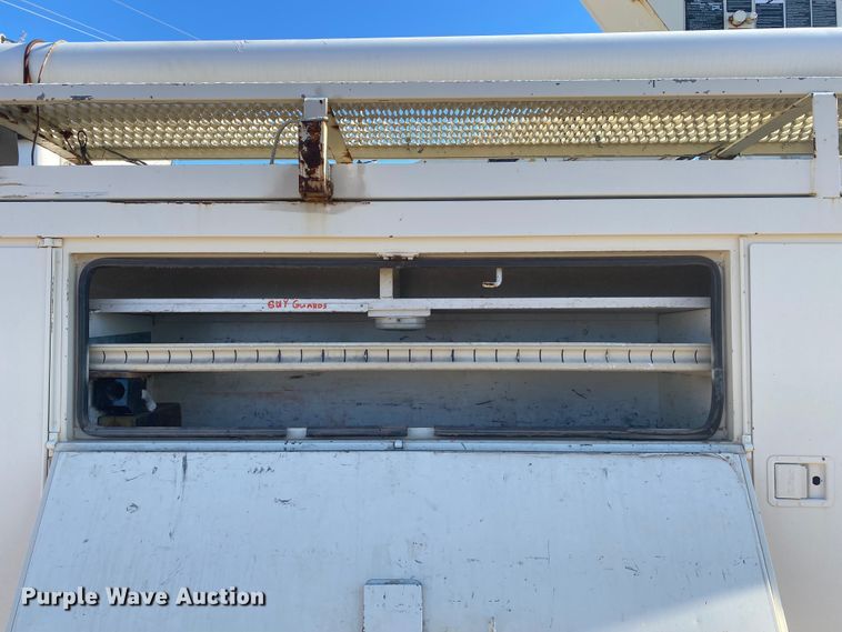 image for item DN6605 1999 Freightliner FL60  bucket truck