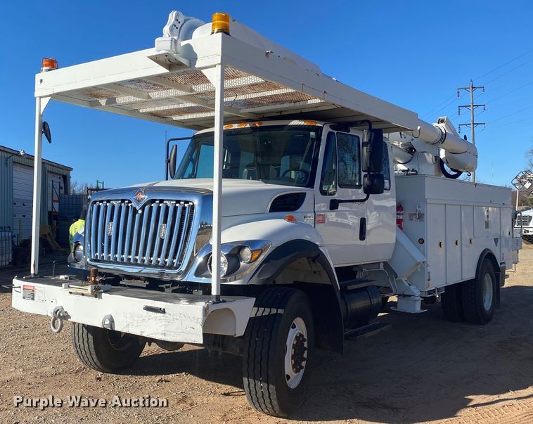 image for item DN6606 2010 International Work Star 7300  bucket truck