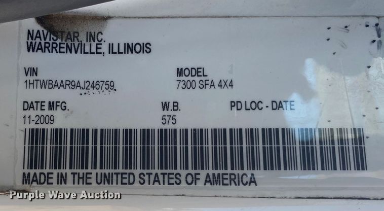 image for item DN6606 2010 International Work Star 7300  bucket truck