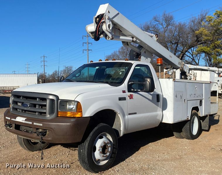 image for item DN6607 2000 Ford F550 Super Duty XL  bucket truck