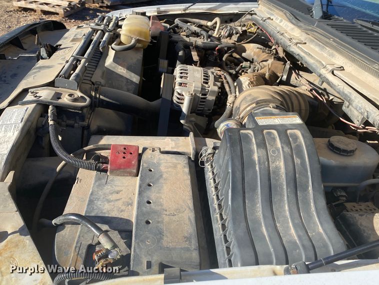 image for item DN6607 2000 Ford F550 Super Duty XL  bucket truck