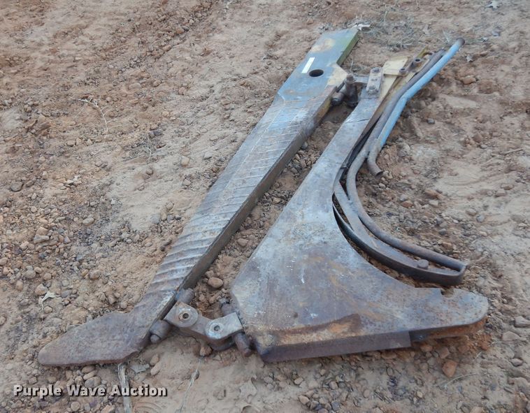 image for item ED9924 60" cable plow blade