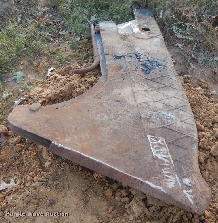 image for item ED9928 48" cable plow blade