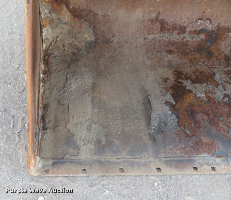 image for item FB9751 1984 John Deere 710B  backhoe