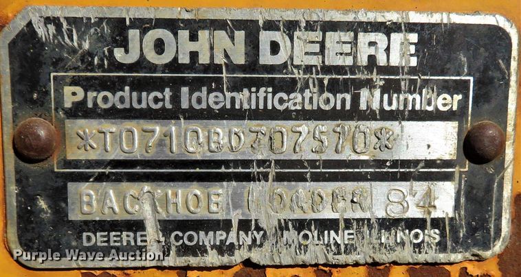 image for item FB9751 1984 John Deere 710B  backhoe