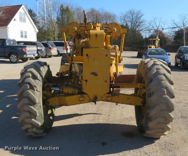 image for item FB9752 1970 Wabco 444  motor grader