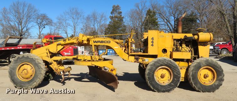 image for item FB9752 1970 Wabco 444  motor grader