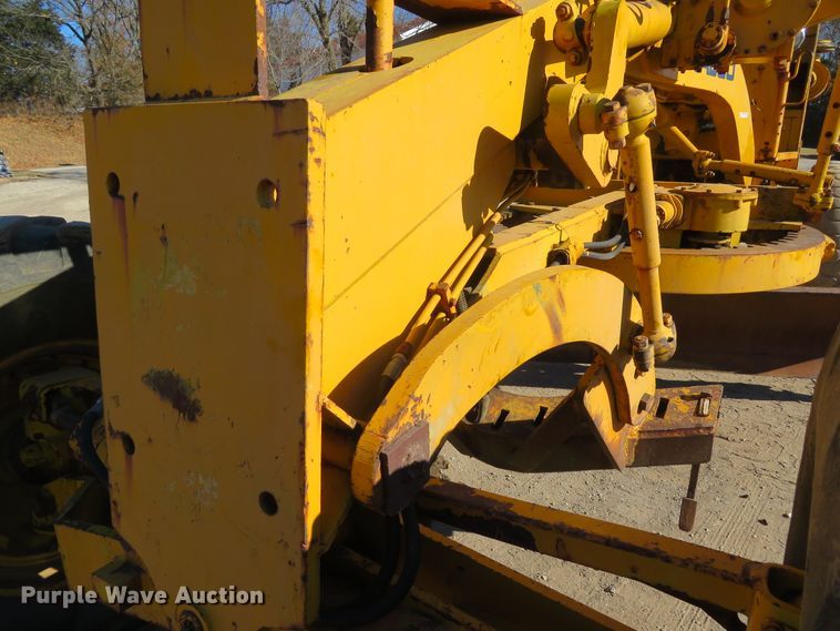 image for item FB9752 1970 Wabco 444  motor grader