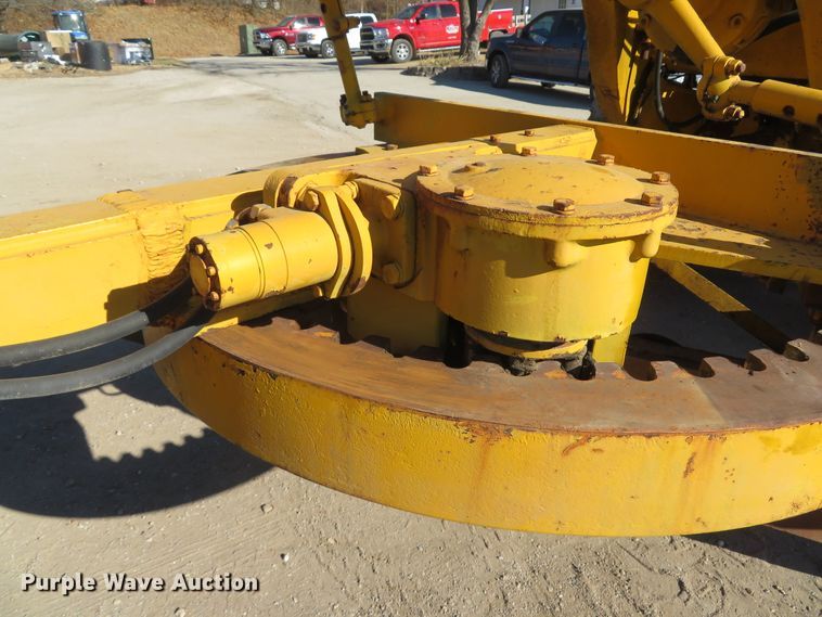 image for item FB9752 1970 Wabco 444  motor grader