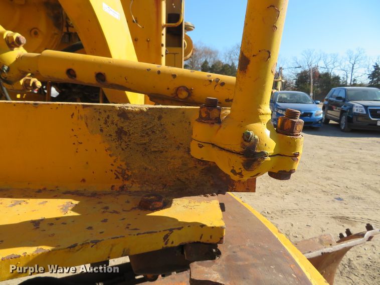 image for item FB9752 1970 Wabco 444  motor grader