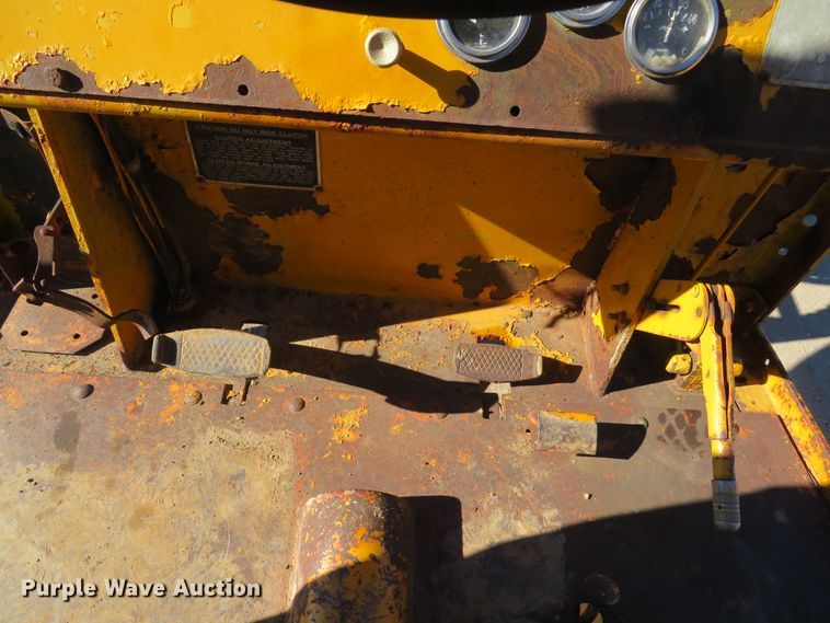 image for item FB9752 1970 Wabco 444  motor grader