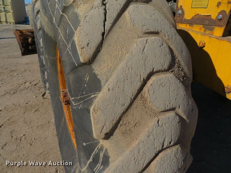 image for item FB9752 1970 Wabco 444  motor grader