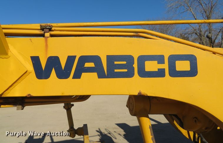 image for item FB9752 1970 Wabco 444  motor grader