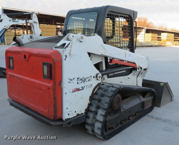 image for item FP9459 2015 Bobcat T550  tracked skid steer loader