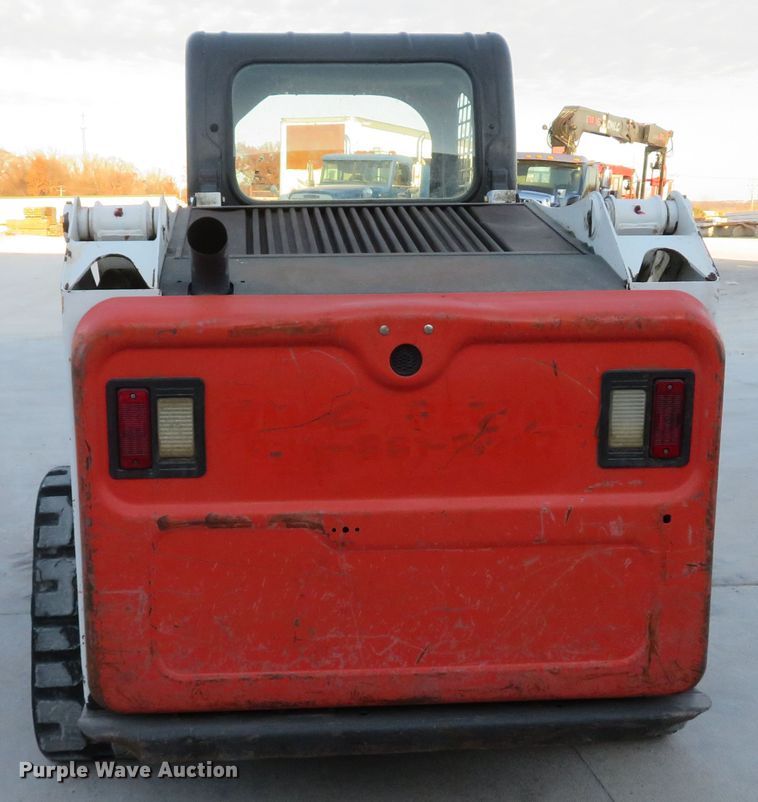 image for item FP9459 2015 Bobcat T550  tracked skid steer loader