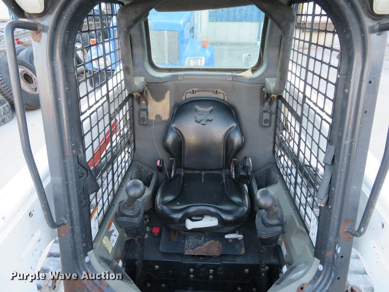 image for item FP9459 2015 Bobcat T550  tracked skid steer loader