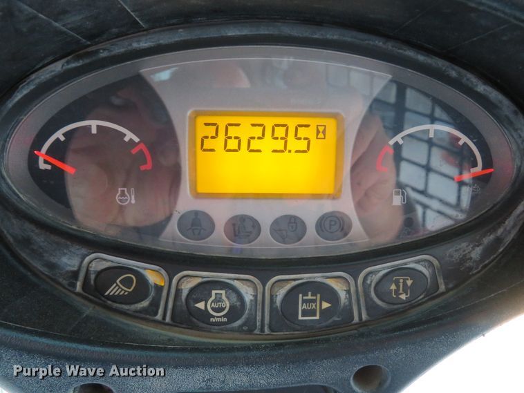 image for item FP9459 2015 Bobcat T550  tracked skid steer loader