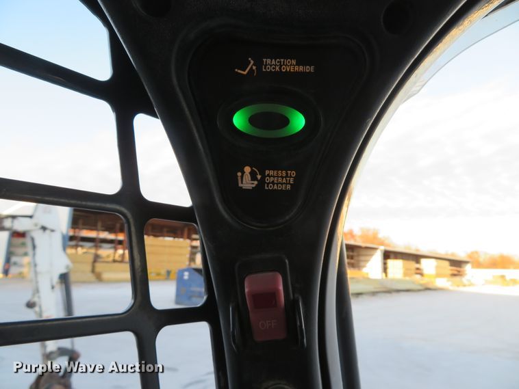 image for item FP9459 2015 Bobcat T550  tracked skid steer loader