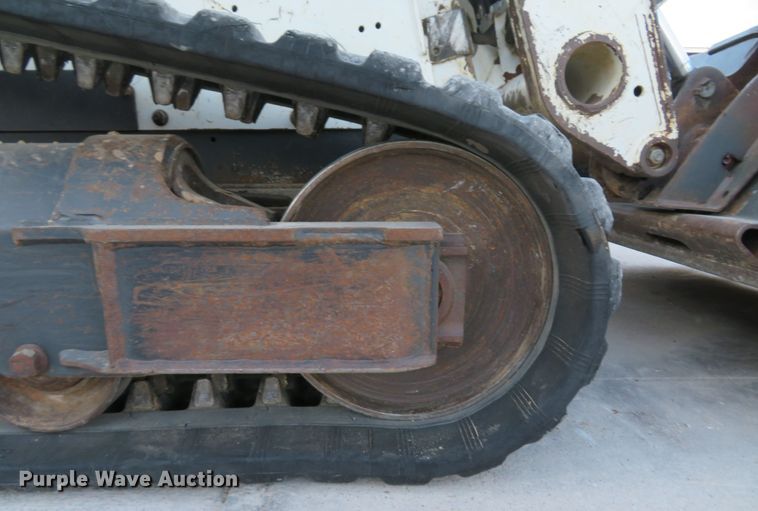image for item FP9459 2015 Bobcat T550  tracked skid steer loader