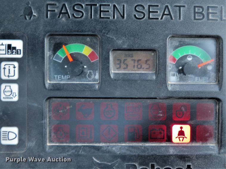 image for item FP9460 2012 Bobcat E32  mini excavator