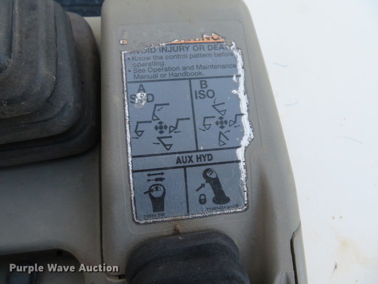 image for item FP9460 2012 Bobcat E32  mini excavator